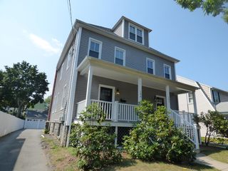 102 Prospect St, Greenwich, CT 06830