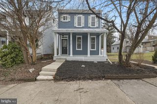 230 E  Louther St, Carlisle, PA 17013