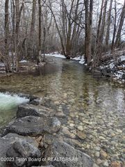 2040 River Edge Ln, Tetonia, ID 83452