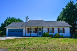 141 King St, Clermont, GA 30527