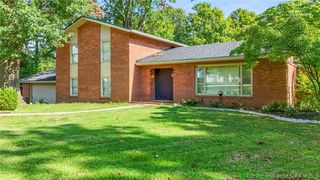 306 Fairmount Drive, Madison, IN 47250