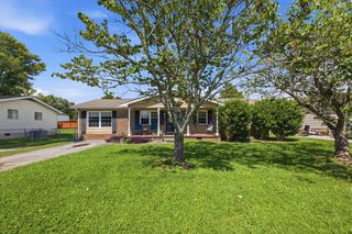 1835 S  Prairie Cir, Hixson, TN 37343