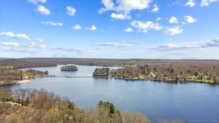 4 Old Acres Rd, Moodus, CT 06469