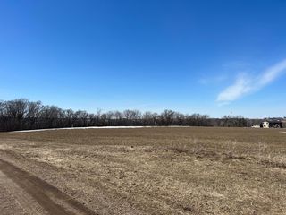 15th Ave NE, Mazeppa, MN 55956