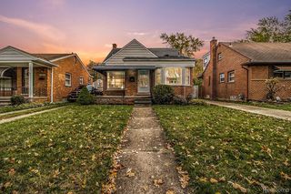 17738 Glenmore, Redford, MI 48240