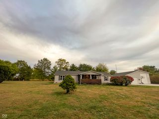 7706 N  1000 E, Darlington, IN 47940