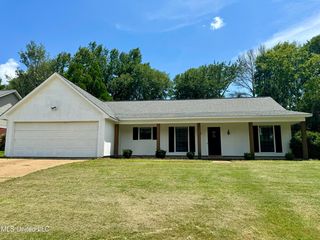 208 Hawthorne Dr, Madison, MS 39110