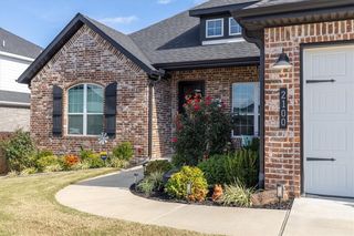 2100 Crandall Rd, Pea Ridge, AR 72751