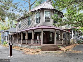 303 S  2nd St, Mount Gretna, PA 17064