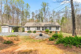 8734 Fulp Rd, Stokesdale, NC 27357