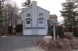 64 Arrowhead Cir #64, Ashland, MA 01721
