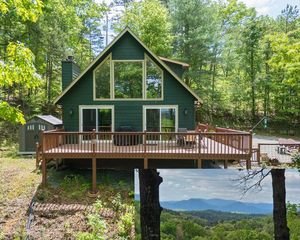 215 Warren Dr, Murphy, NC 28906