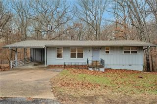 9 Bewdley Cir, Bella Vista, AR 72714