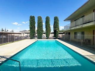 38220 11th St E #3, Palmdale, CA 93550