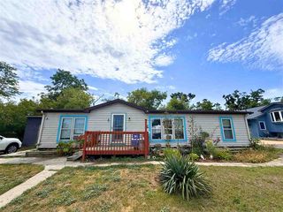 307 Lawrence St, Petoskey, MI 49770