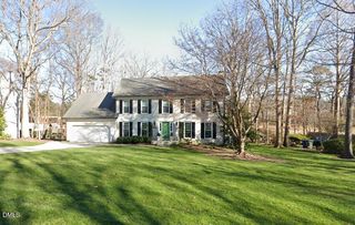 7824 Hardwick Dr, Raleigh, NC 27615