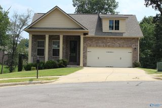 1426 NE Creekside Ct, Cullman, AL 35055