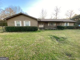 3704 S  Walden Rd, Macon, GA 31216