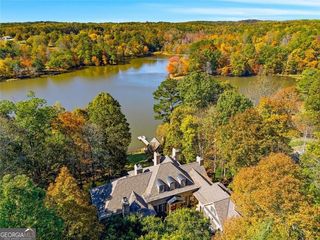 161 Allmond Ln, Alpharetta, GA 30004