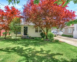 207 Willamette Ave, Medford, OR 97504