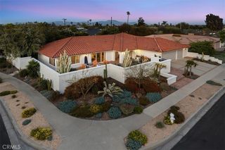 1836 Tahiti Dr, Costa Mesa, CA 92626