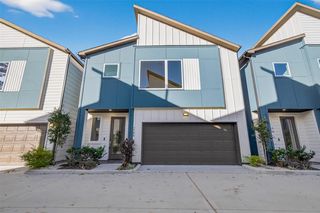 778 Paul Quinn St #E, Houston, TX 77091