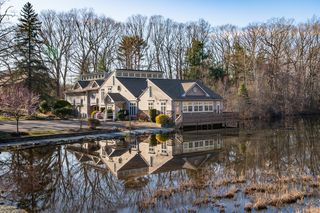 3595 Post Rd #3306, Warwick, RI 02886