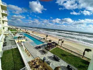1216 N  Atlantic Ave, Daytona Beach, FL 32118