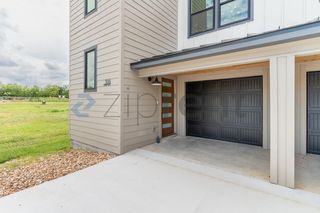 306 Avenue P #A, Marble Falls, TX 78654