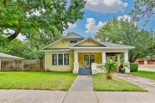 724 S  Morris St, Gainesville, TX 76240