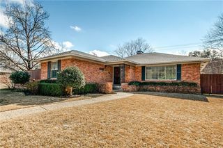 6262 Woodcrest Ln, Dallas, TX 75214