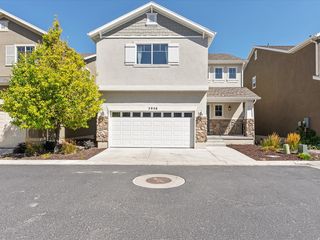 2956 S  Willow Creek Dr, Saratoga Springs, UT 84045