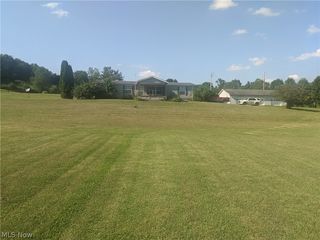 37920 Township Road 437 #A, Dresden, OH 43821
