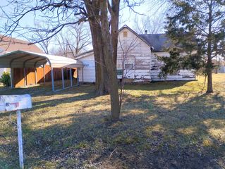915 W  Colorado St, Coffeyville, KS 67337