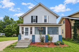 820 E  Main St, Owosso, MI 48867
