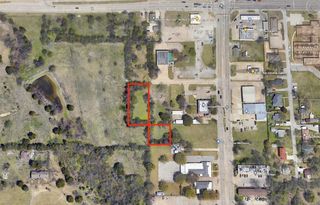 112 1st St, Desoto, TX 75115