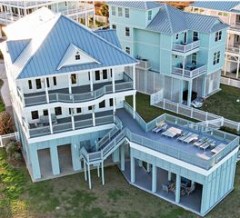 70 Grand Beach Blvd, Galveston, TX 77550