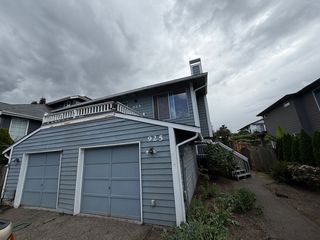 925 N  33rd St, Renton, WA 98056