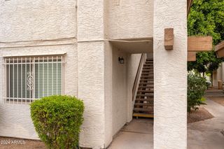 8841 N  8th St #206, Phoenix, AZ 85020