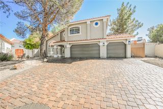 3135 E  University Ave, Las Vegas, NV 89121