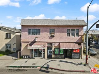 2922 Maple Ave, Los Angeles, CA 90011