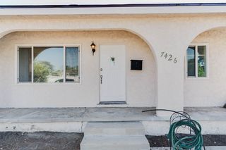 7426 Dempsey Ave, Van Nuys, CA 91406