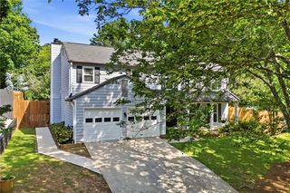325 Ivy Mill Ct, Roswell, GA 30076