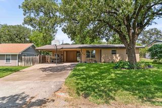 448 Elm Drive, Kingsland, TX 78639