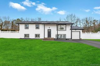 191 Ridge Road, Wyandanch, NY 11798