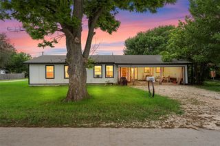 209 N  Goddard St, Mart, TX 76664