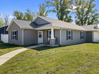 1450 Kayak Ln, Henderson, KY 42420