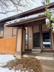 3747 S Granby Way, Aurora, CO 80014
