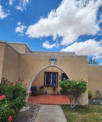 1355 Rio Rancho Dr SE #D, Rio Rancho, NM 87124
