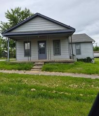 182 S  2nd St, Union Star, MO 64494